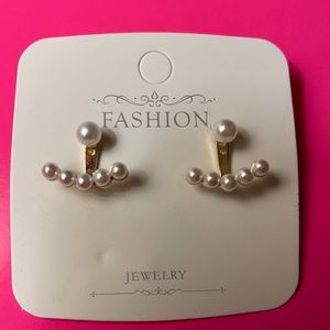 Pearl earrings